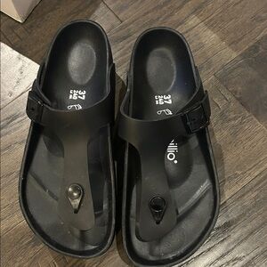 Papillio Sleek Black Sandals